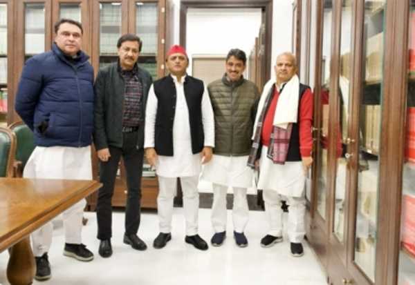 यूपी : कांग्रेस के वरिष्ठ नेता इमरान मसूद ने दिया सपा को समर्थन